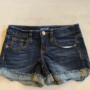 Mossimo Supply Co Shorts . Size 3 Juniors